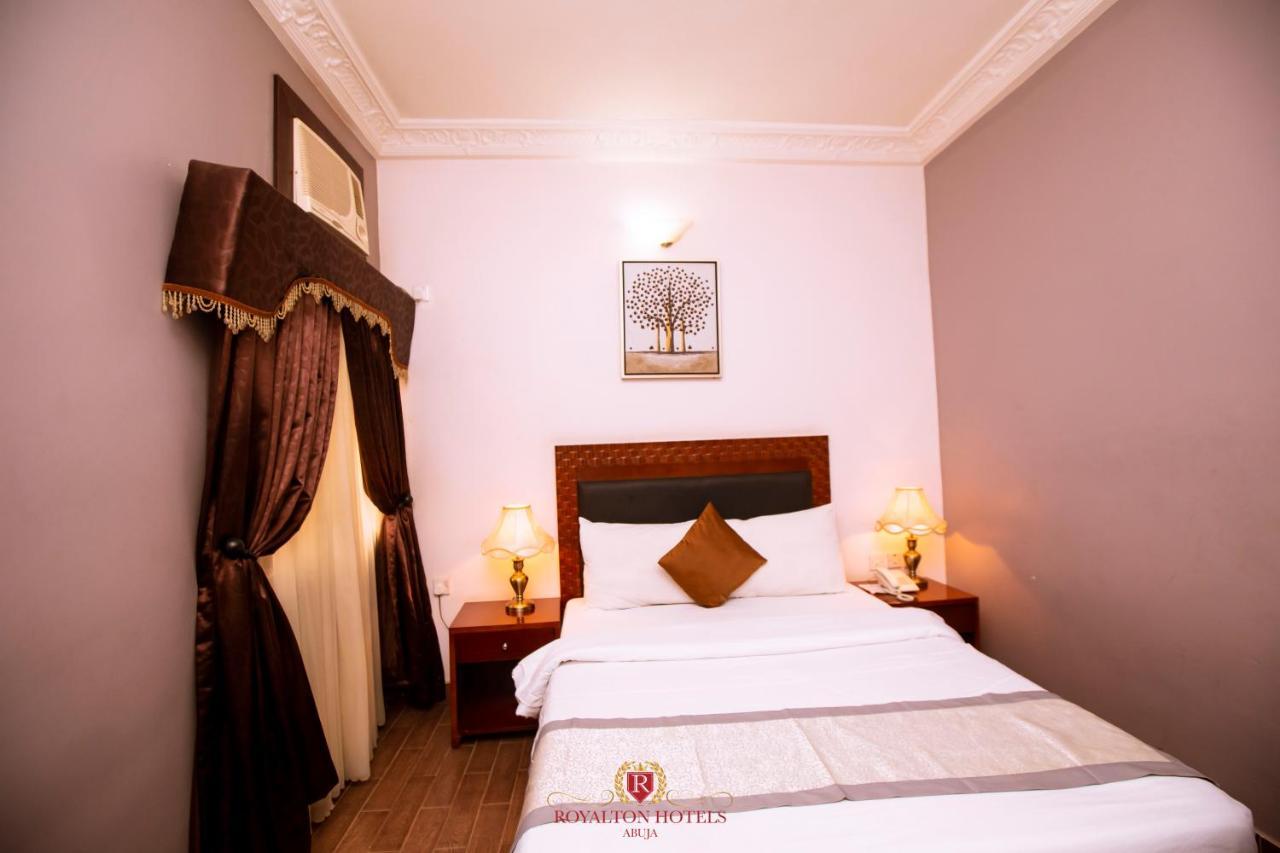 Royalton Hotels Abuja Esterno foto