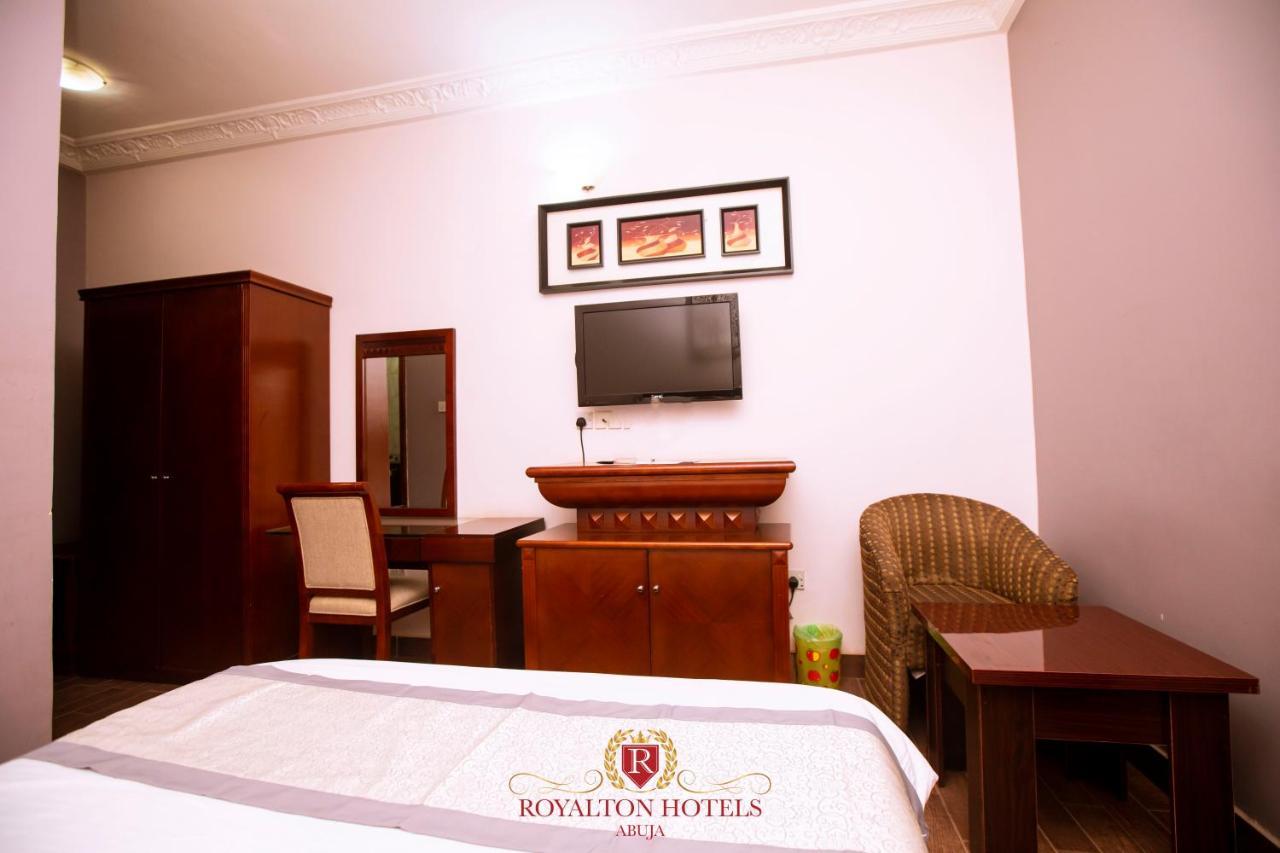 Royalton Hotels Abuja Esterno foto