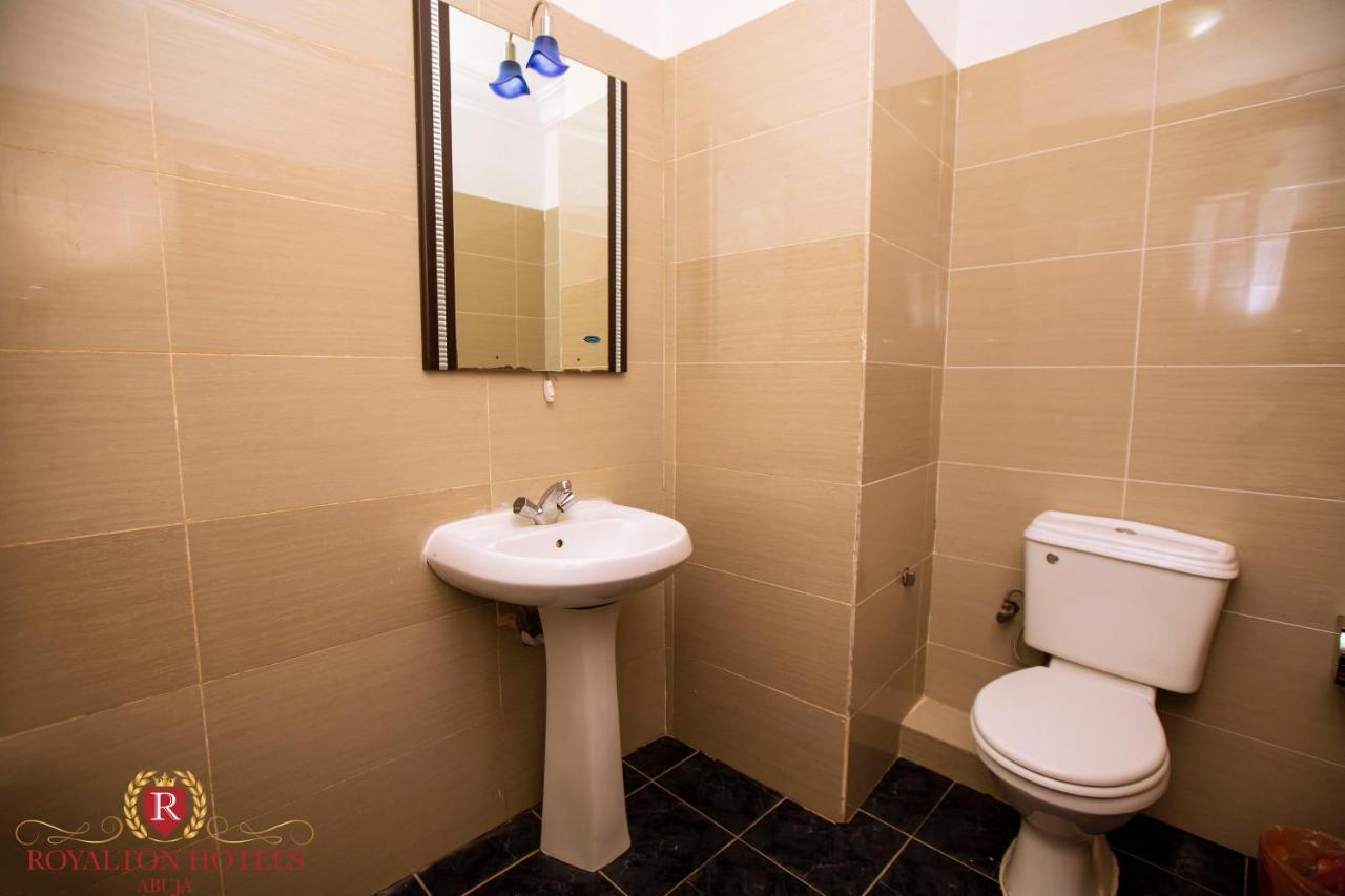 Royalton Hotels Abuja Esterno foto