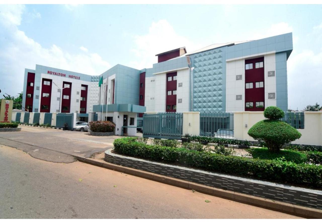 Royalton Hotels Abuja Esterno foto