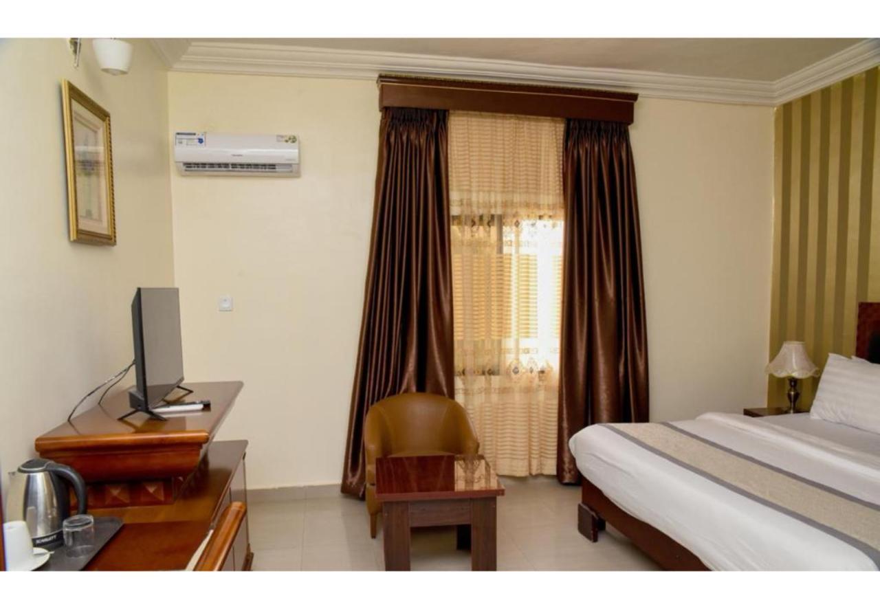 Royalton Hotels Abuja Esterno foto
